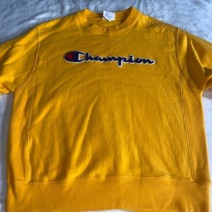 Yellow medium sweatshirt